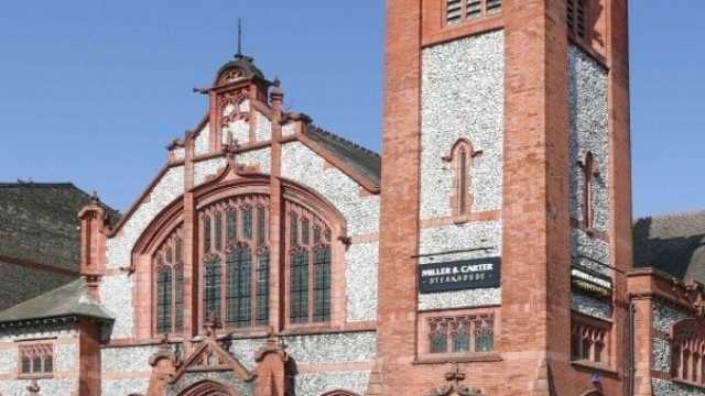 Waiter / Waitress £12.39