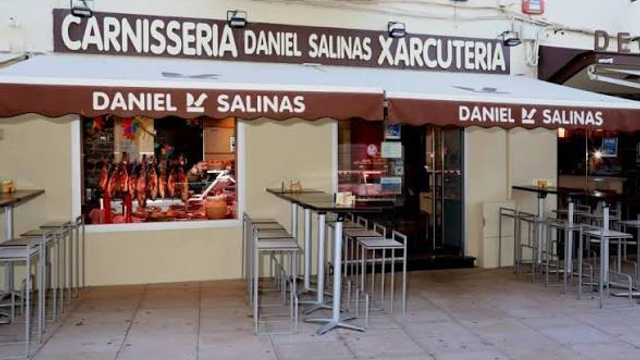 Carnicero-a / Charcuter-a / Panadera / Camarero-a