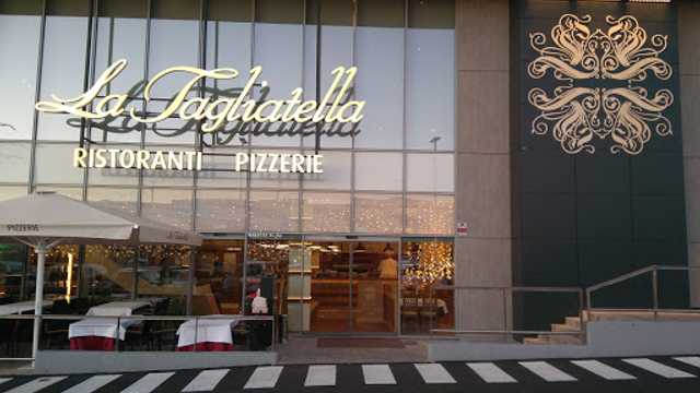 Pizza Chef Assistant