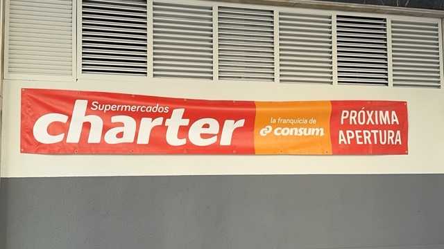 Cajero/a y reponedor/a