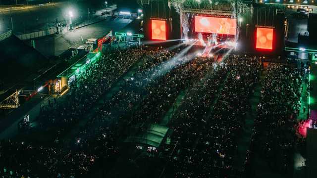 Asistente oficina para promotor artistas y representante artistas