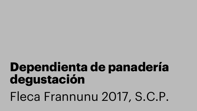 Dependienta de panadería degustación