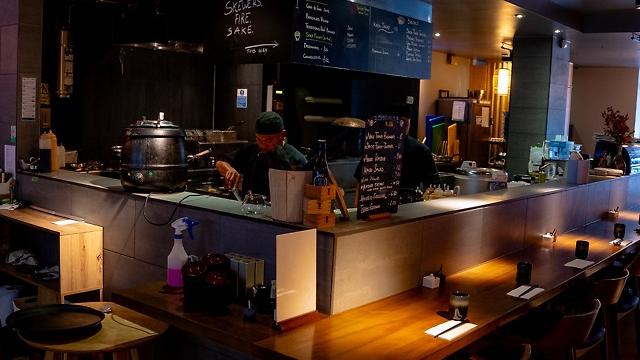 Senior Japanese sushi and grill chef