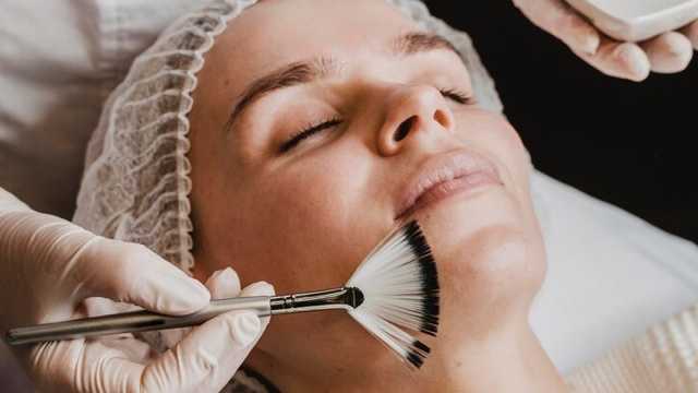 AUTÓNOMA ESTETICISTA