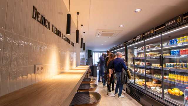 Dependientea – Vendedora tienda Ca Fuster (Gandia)