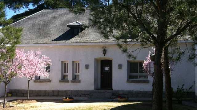 Ayudante/a de Cocina y Limpiador/a