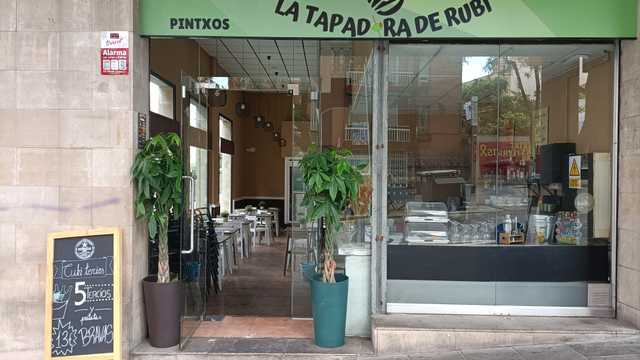 Camarero/a
