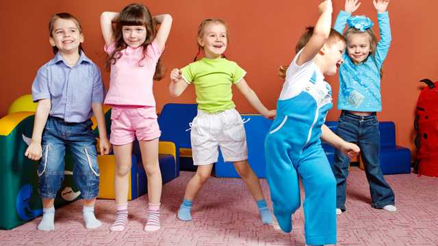 MONITOR/A DE MUSICA Y MOVIMIENTO - ACTIVIDADES EXTRAESCOLARES 2025/2026