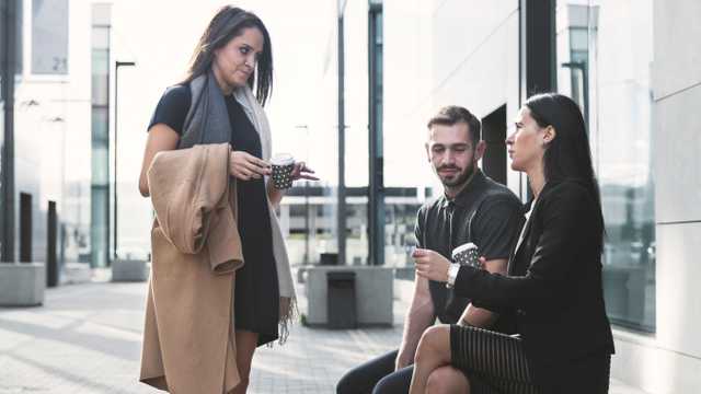 COMERCIALES PARTNERS Y DISTRIBUIDORES OFICIALES