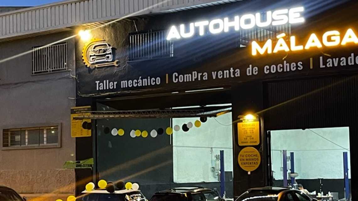 Autohouse málaga cover image