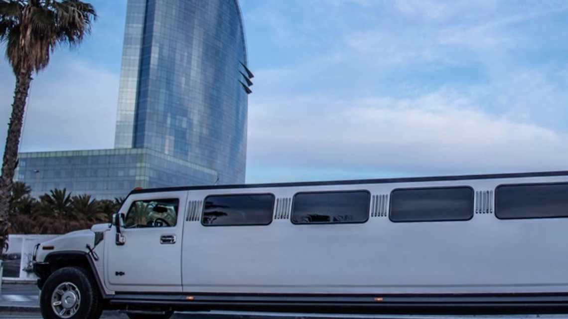 PARTYHUMMER BARCELONA cover image