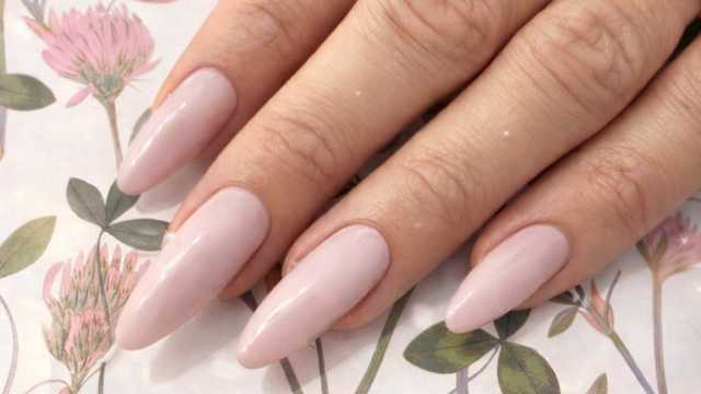 Manicurista Técnica Uñas Acrilicas