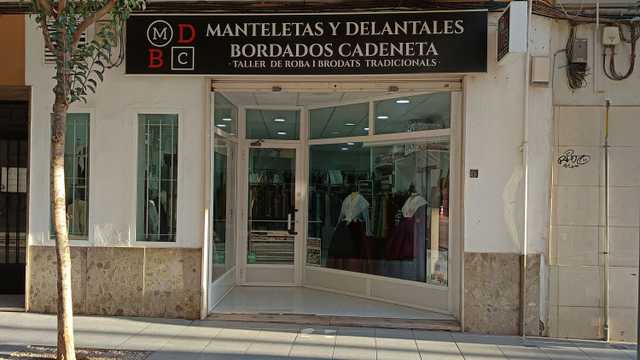 Modista costurera