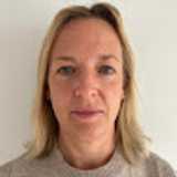 Laura R. avatar icon