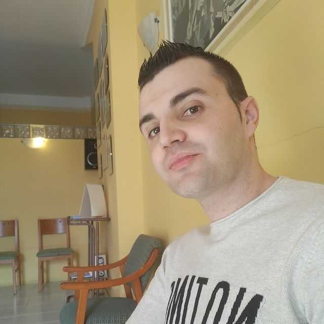 Candidate avatar