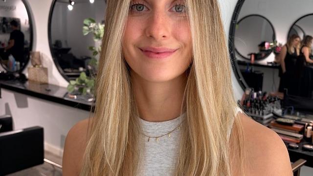 Oficial de Peluquería