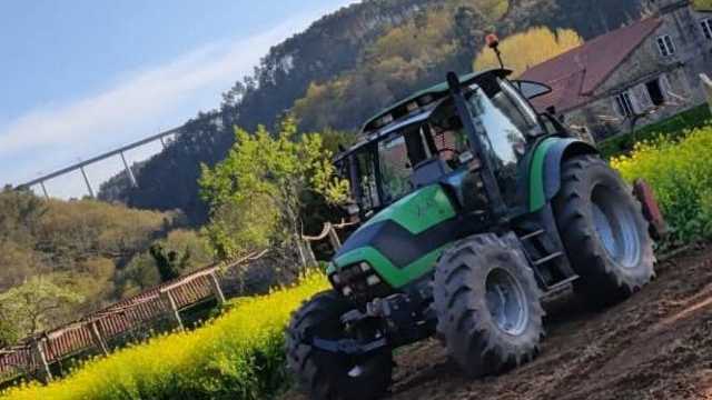 Conductor maquinaria agrícola