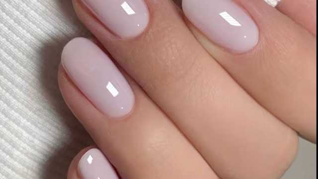 Manicurista Técnica Uñas Acrilicas