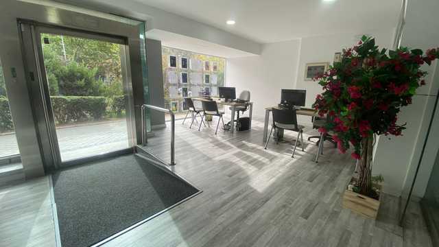 ASESOR/A COMERCIAL