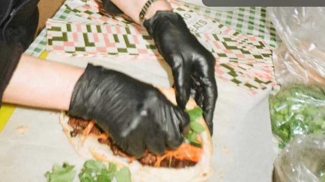 Market Stall Sales Assistant