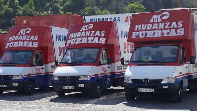 Carpintero/a Montador/a