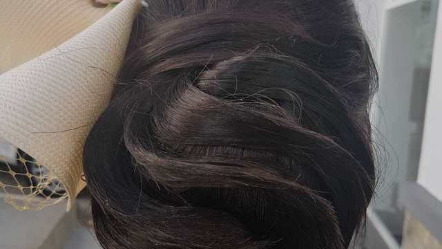 Oficial de Peluquería