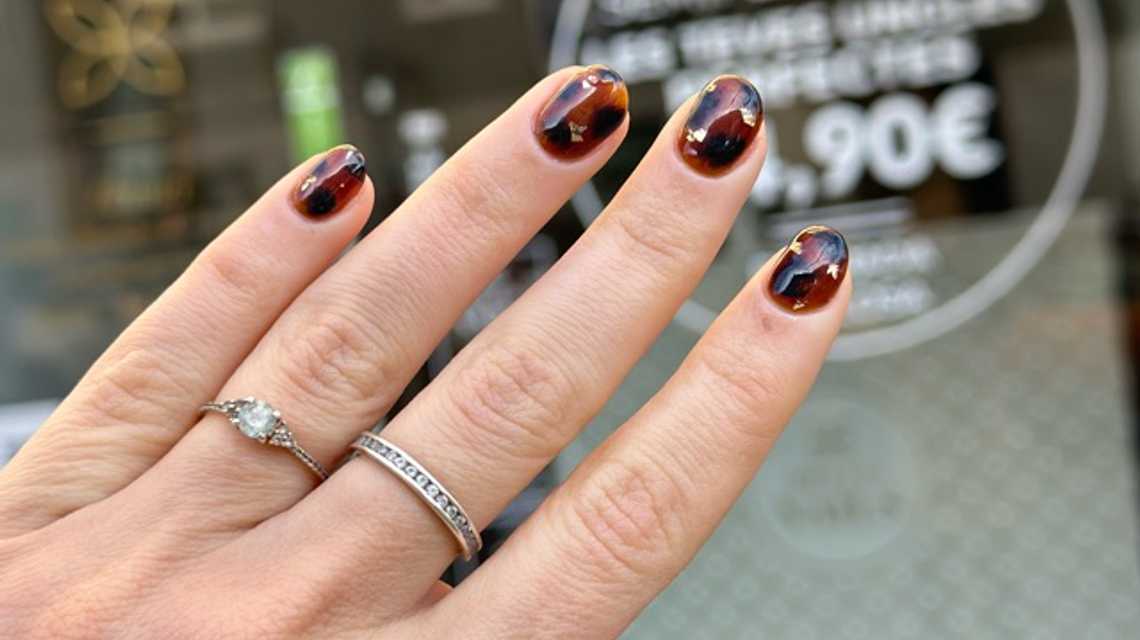 Hello Nails El Carmel  cover image