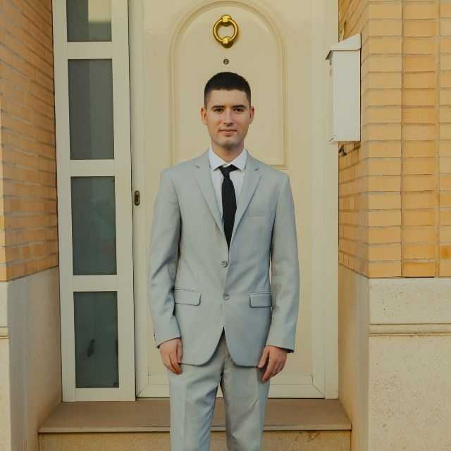 Candidate avatar
