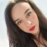 Cássia B. avatar icon