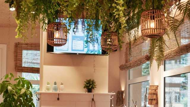 Ayudante de Camarero/a