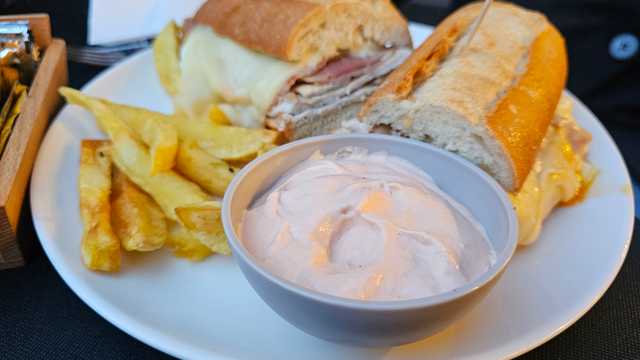 Ayudante/a de Cocina