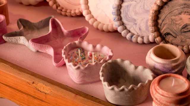 Monitor/a de Talleres Creativos de Velas y Resina Eco — Autónomo/a