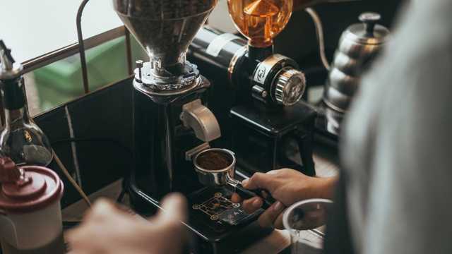 Ayudante de camarero de barra/Barista