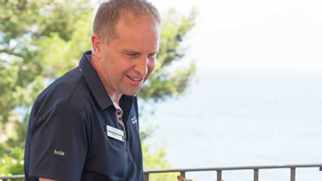 Camareros/as – Escampa Hotels (Costa Brava)