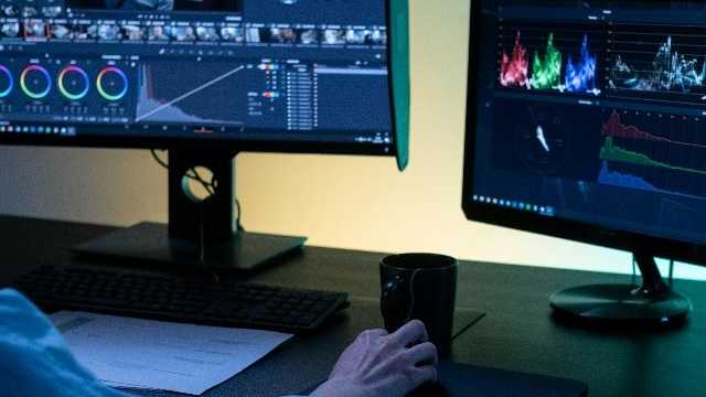 Editor Vídeo Premiere Pro y After Effects