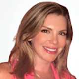 Marcela V. avatar icon