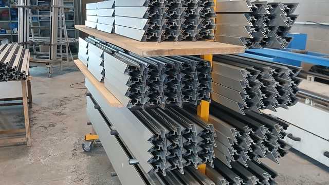 Instalador de ventanas de pvc i aluminio