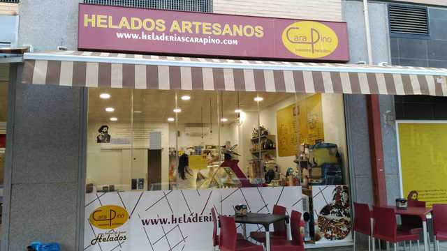 Camarero/a y Dependiente/a