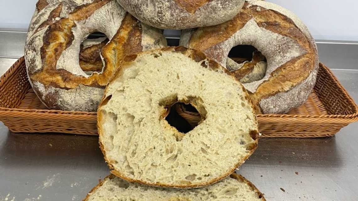 Panadería Alejandro cover image