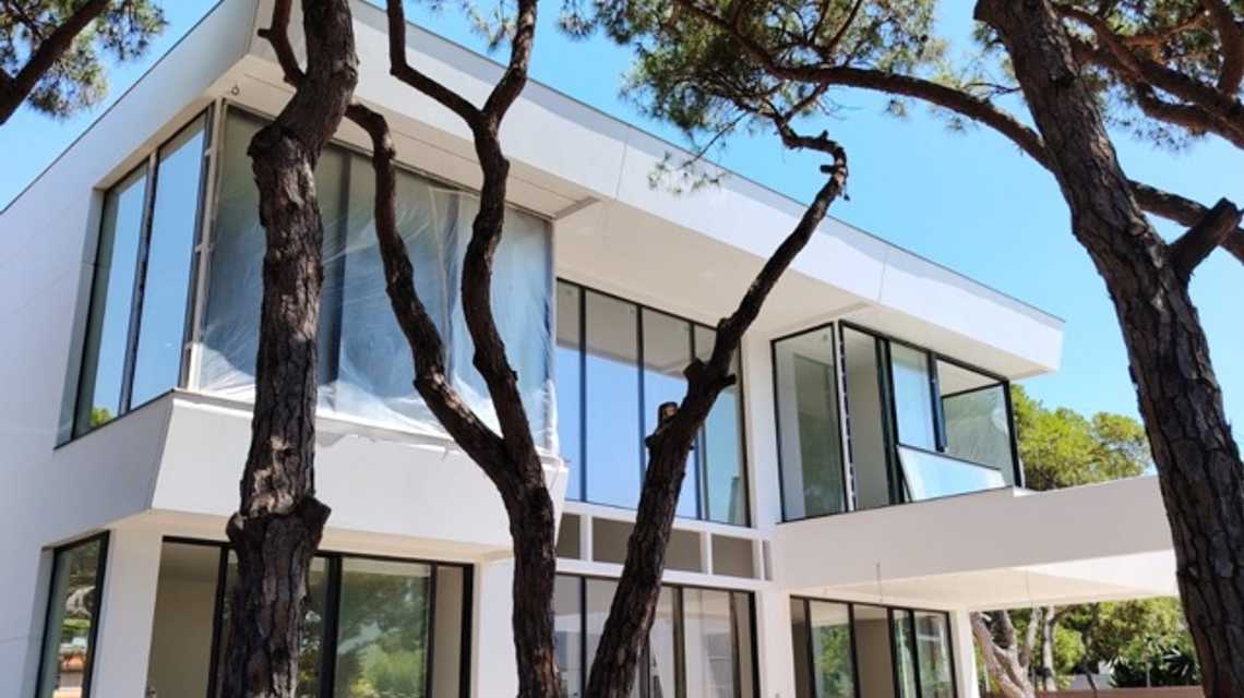 METALBOX cover image