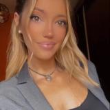 Denisse B. avatar icon