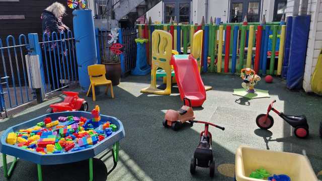 Level 3 Nursery Nurse