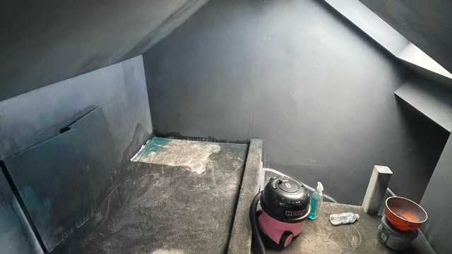 Airless Paint Sprayer Operator