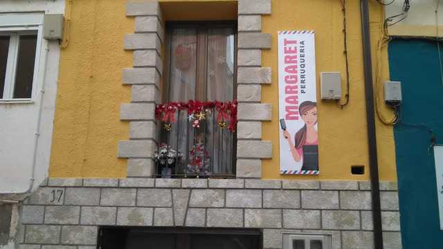 Ayudante/a de Peluqueria y Estética