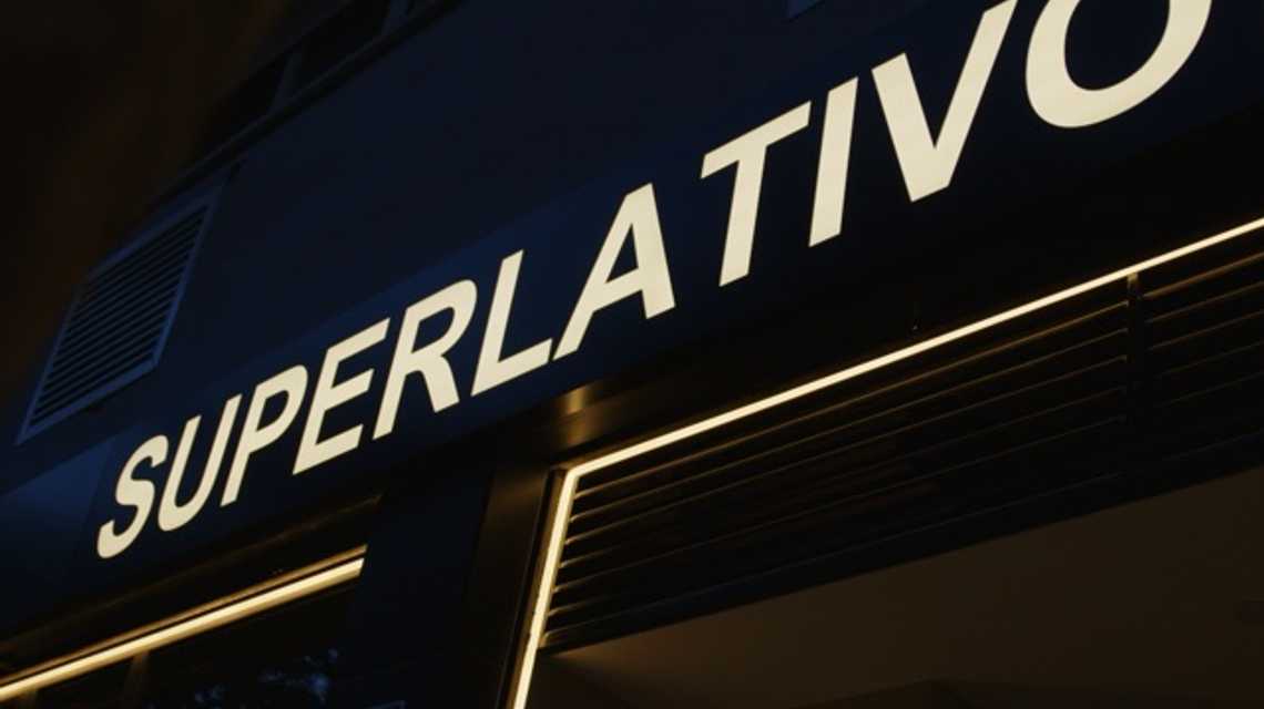 Superlativo Hostels Trinidad cover image