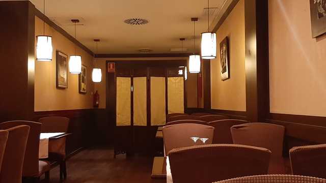 Camarero/a y Repartidor/a