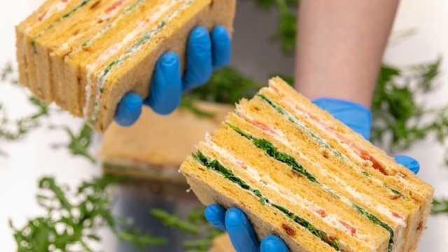 Ayudante/a de Cocina