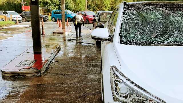 Car Wash Attendant