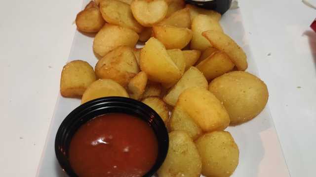 Ayudante/a de Cocina