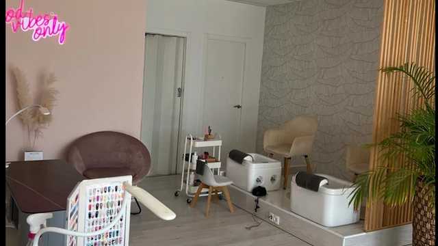 Manicurista Técnica/o Uñas Acrilicas